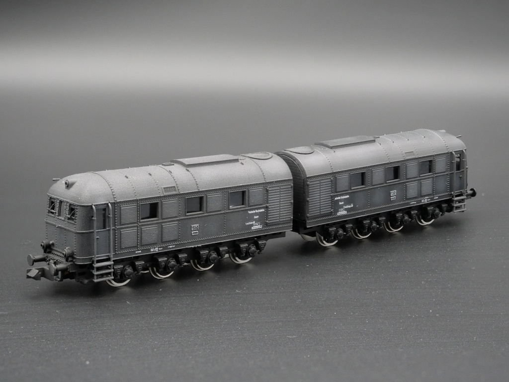 1/144 ドイツ国防軍 D311 ディーゼル電気式複座機関車 Nゲージ 走行可(モーター内蔵)