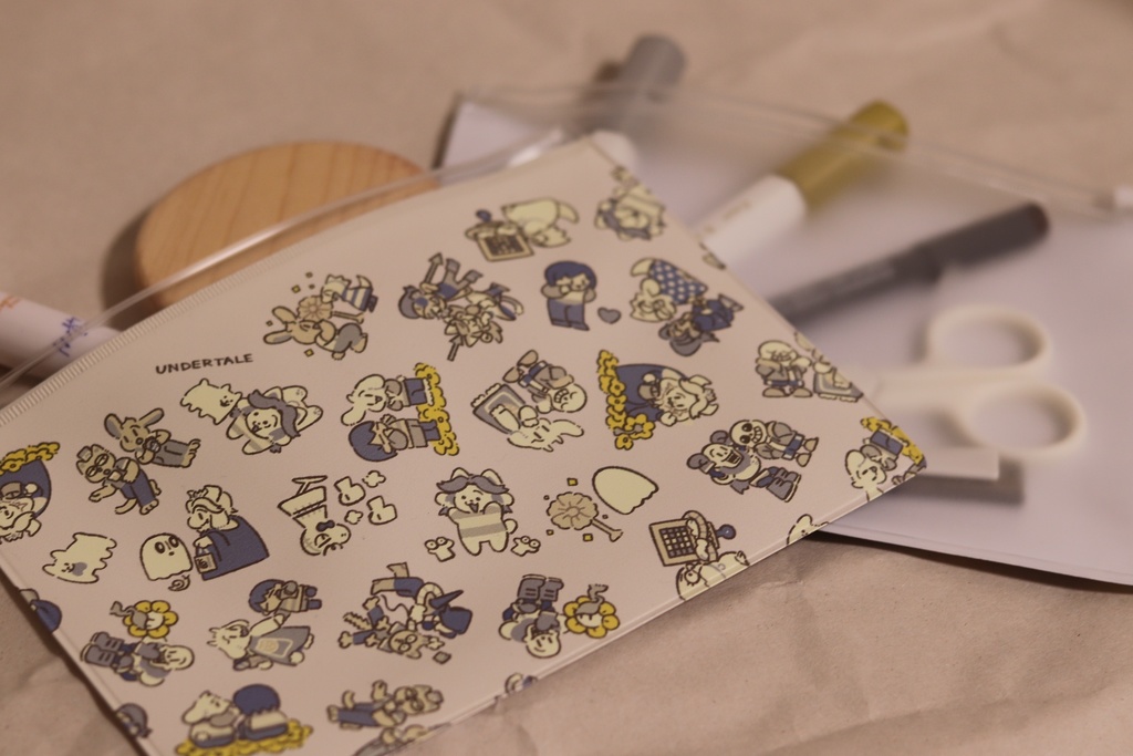 UNDERTALE みみうちPVCクリアポーチ