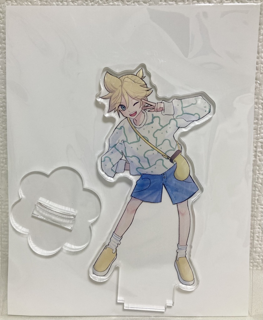 鏡音レンアクリルスタンド(私服レンくん②)