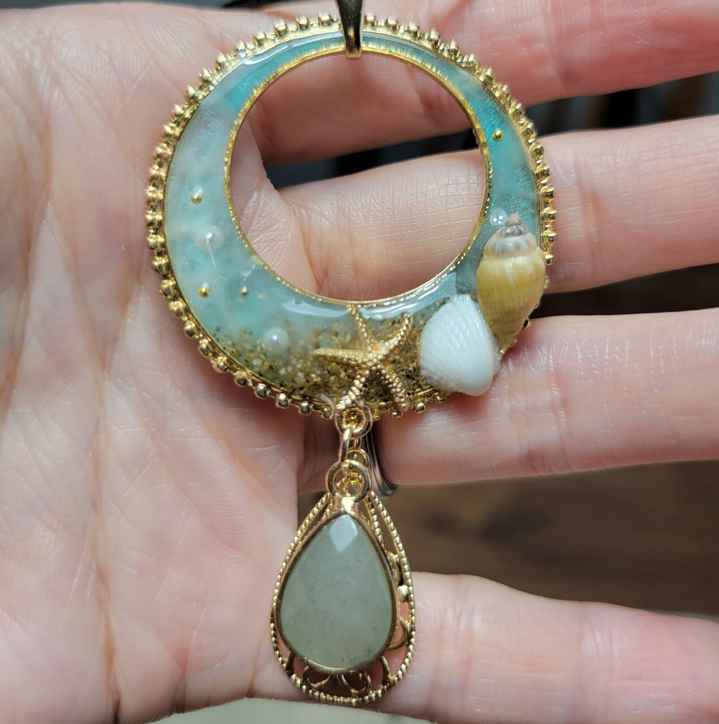 揺れゆく海の水面 ネックレス グリーンアベンチュリン使用