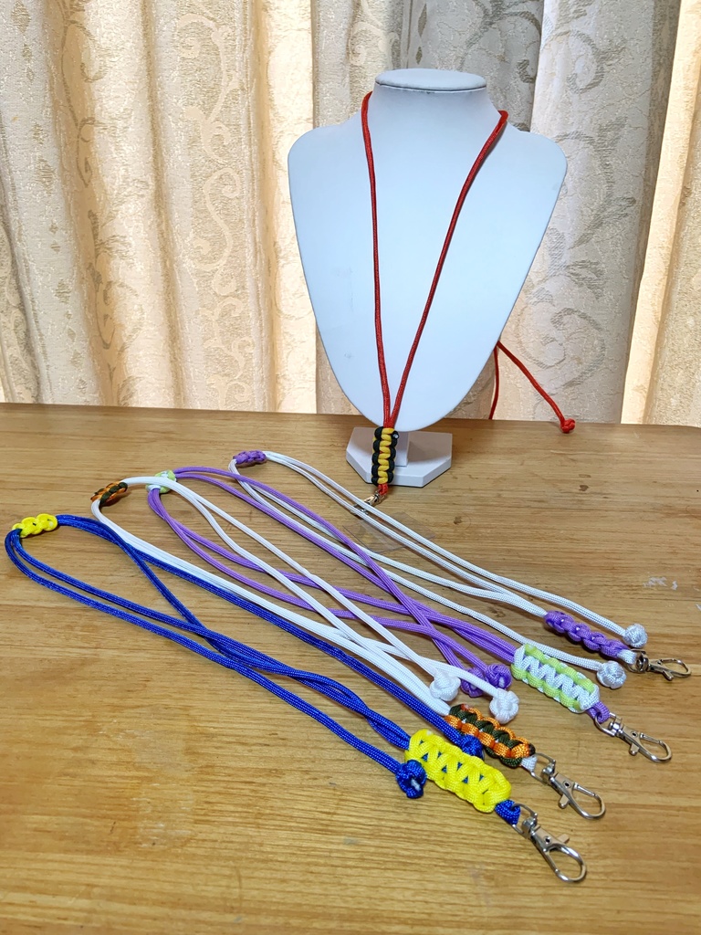 スマホストラップショルダー