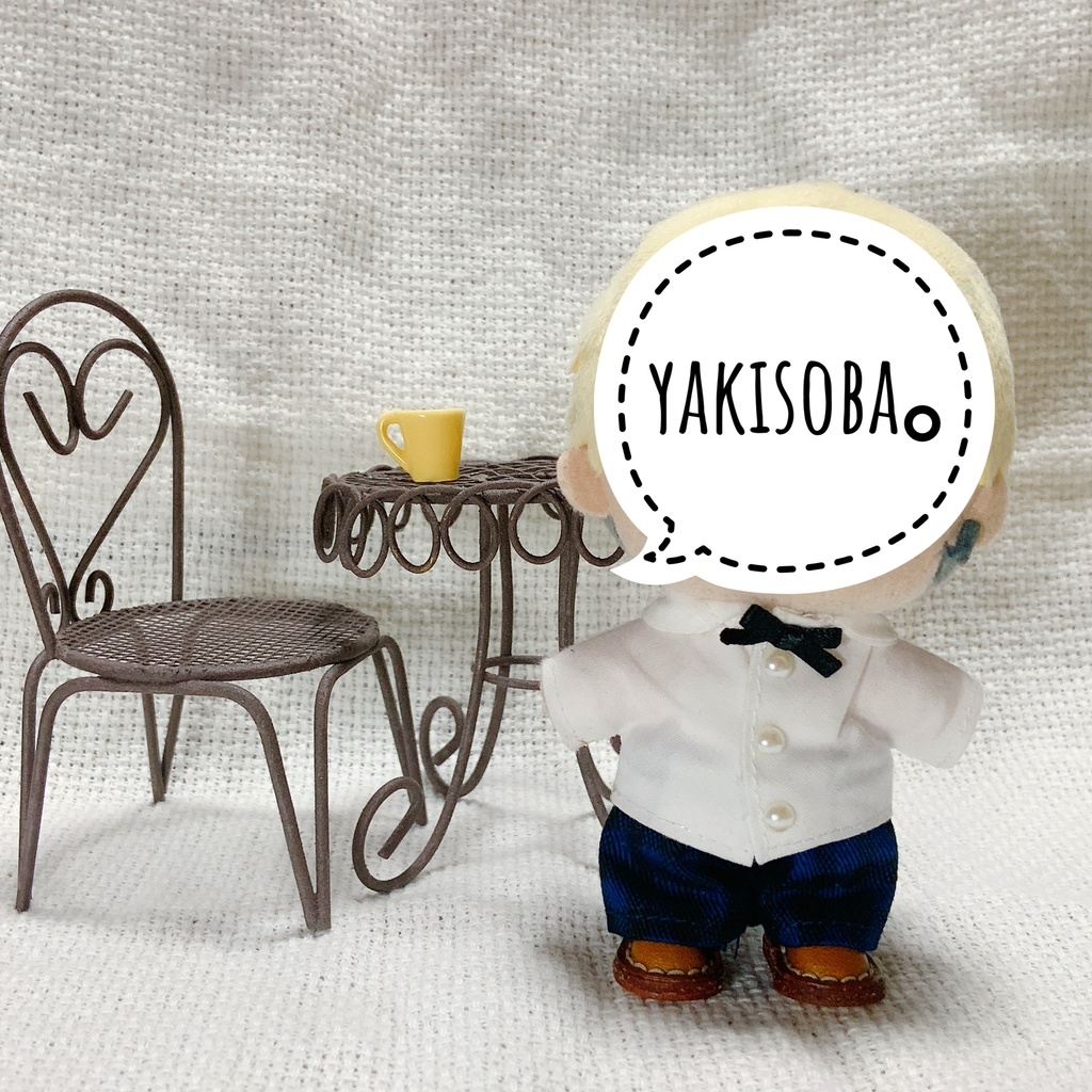 12:チェック柄パンツ