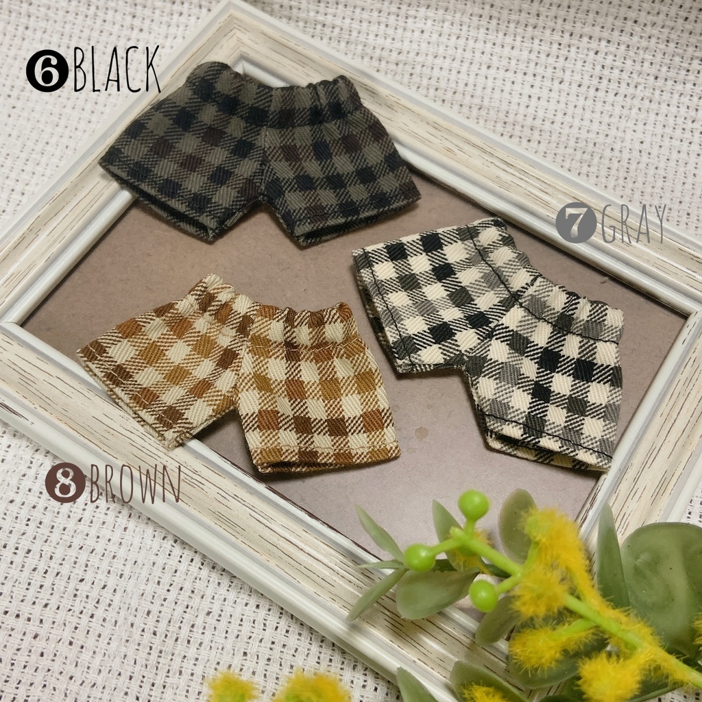 12:チェック柄パンツ