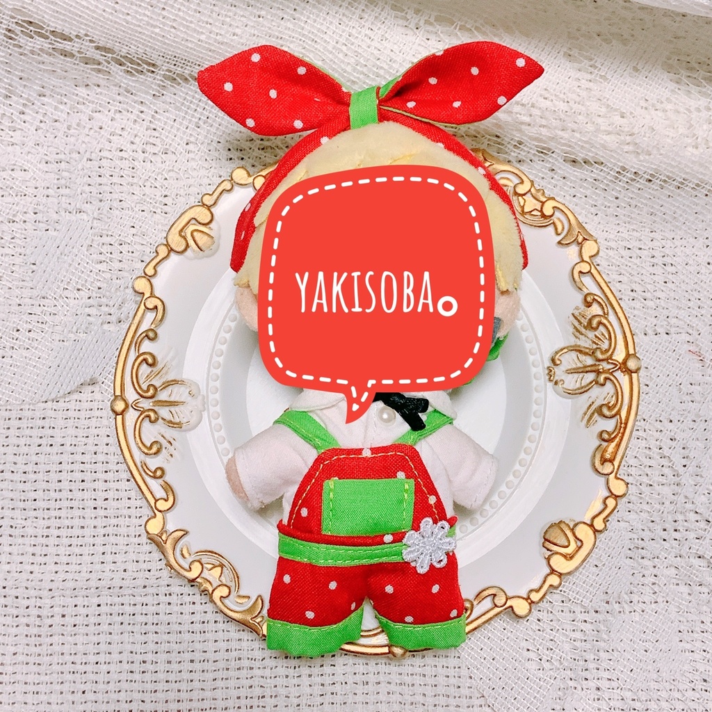 12:いちごサロペット&ヘアバンド