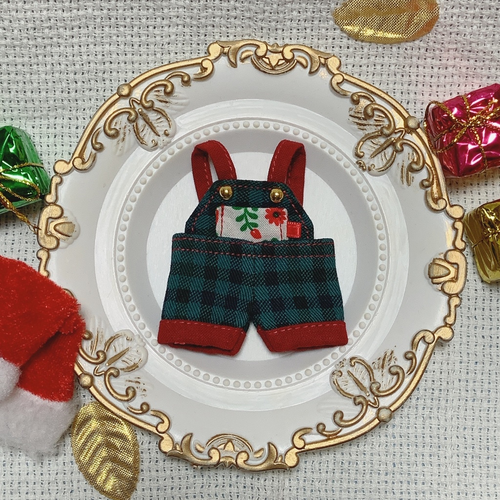 12:クリスマスカラーサロペット