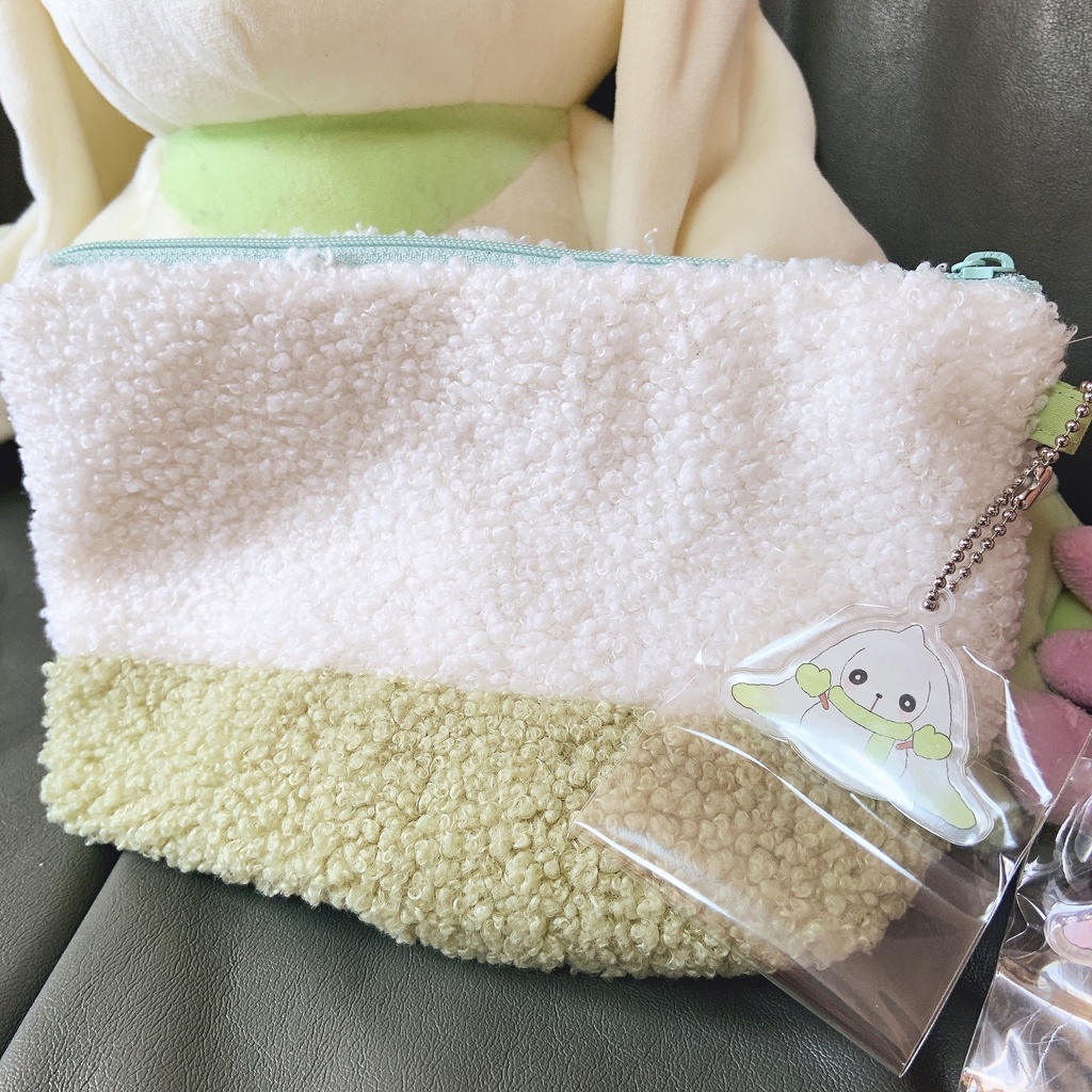 もこもこボアポーチ