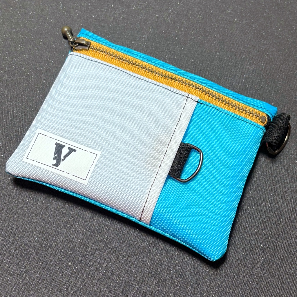 ポケットティッシュケース付きポーチ