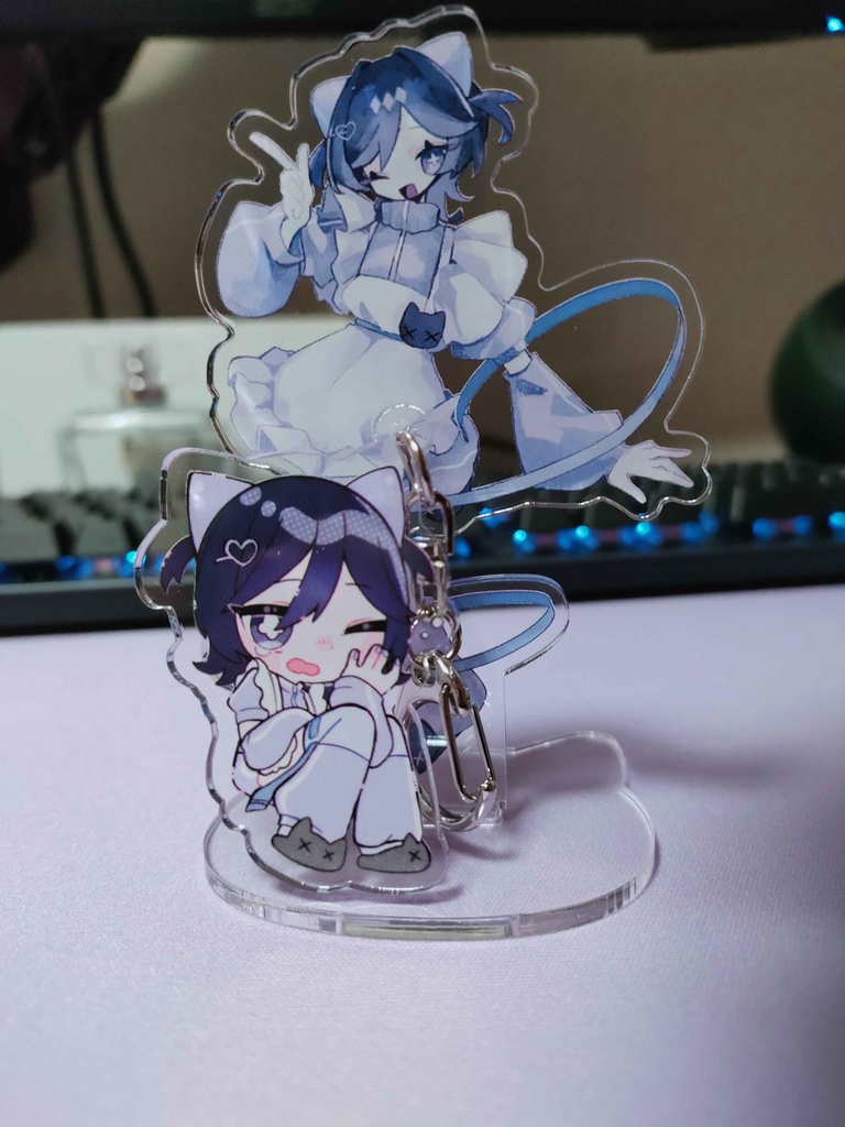 【お得なセット売り】寝言ねむち(新衣装)アクリルキーホルダー+アクリルスタンド(おまけ付き)