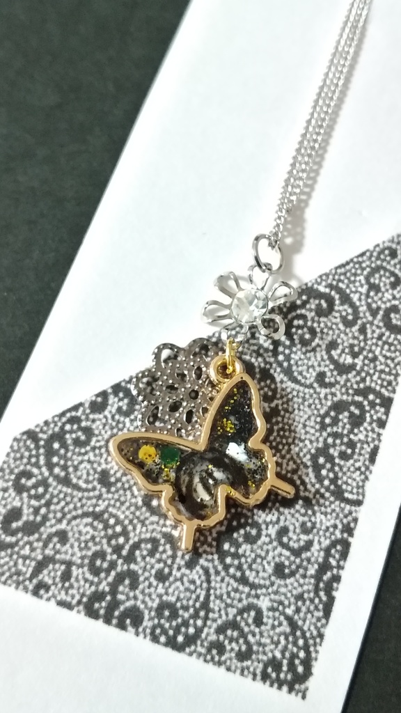 ★花蝶★ 鬼滅の刃 伊黒小芭内イメージ アクセサリー