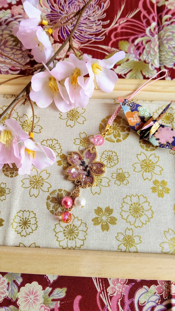 ★花霞★ 鬼滅の刃 竈門禰豆子イメージ アクセサリー