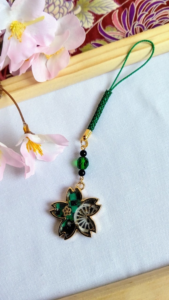 ★花明かり★ 鬼滅の刃 竈門炭治郎イメージ アクセサリー