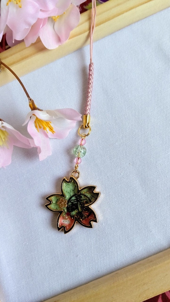 ★花明かり★ 鬼滅の刃 栗花落カナヲイメージ アクセサリー