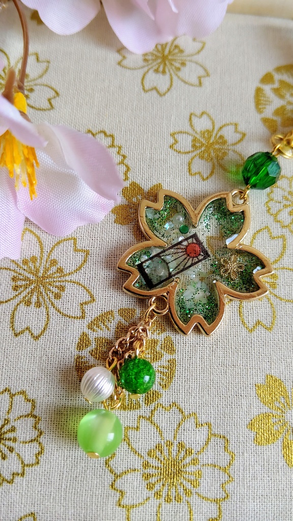 ☆花霞まとめ☆ 鬼滅の刃イメージアクセサリー