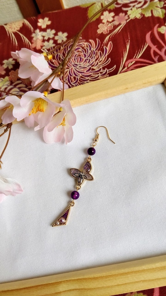 ★月蝶★ 鬼滅の刃 胡蝶しのぶイメージ アクセサリー