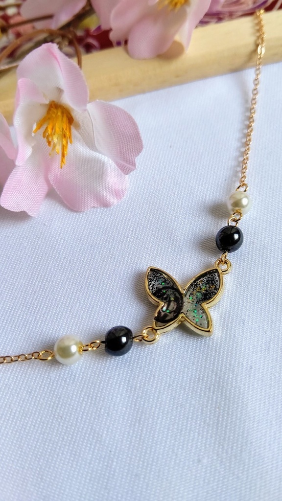 ★月蝶★ 鬼滅の刃 伊黒小芭内イメージ アクセサリー