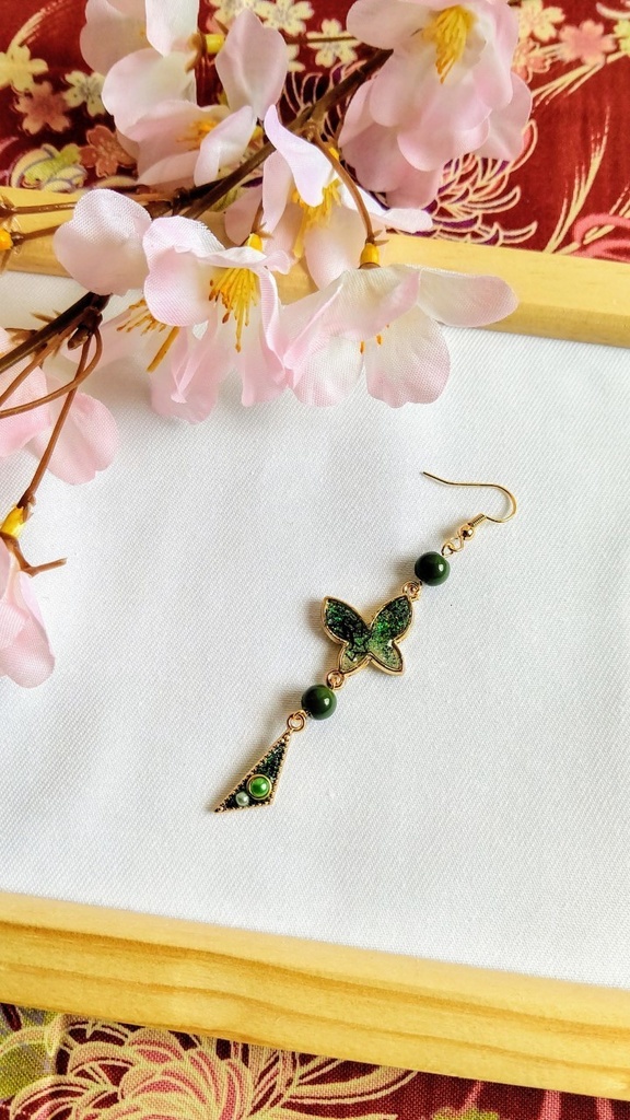 ★月蝶★ 鬼滅の刃 不死川実弥イメージ アクセサリー