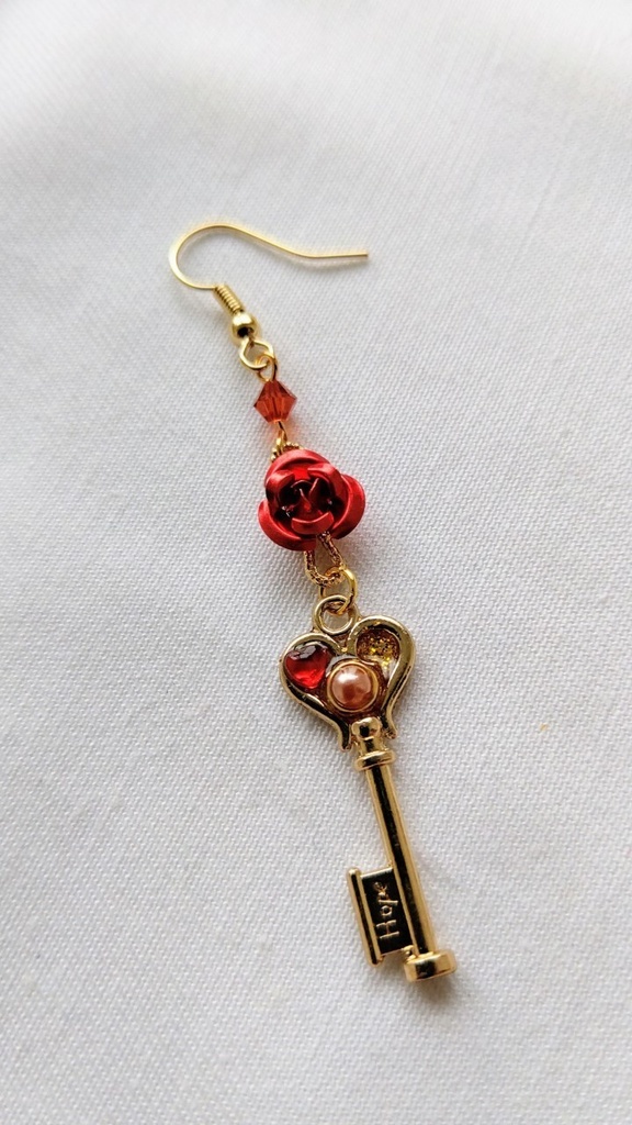 ●ローズキー● ツイステ エースイメージ アクセサリー