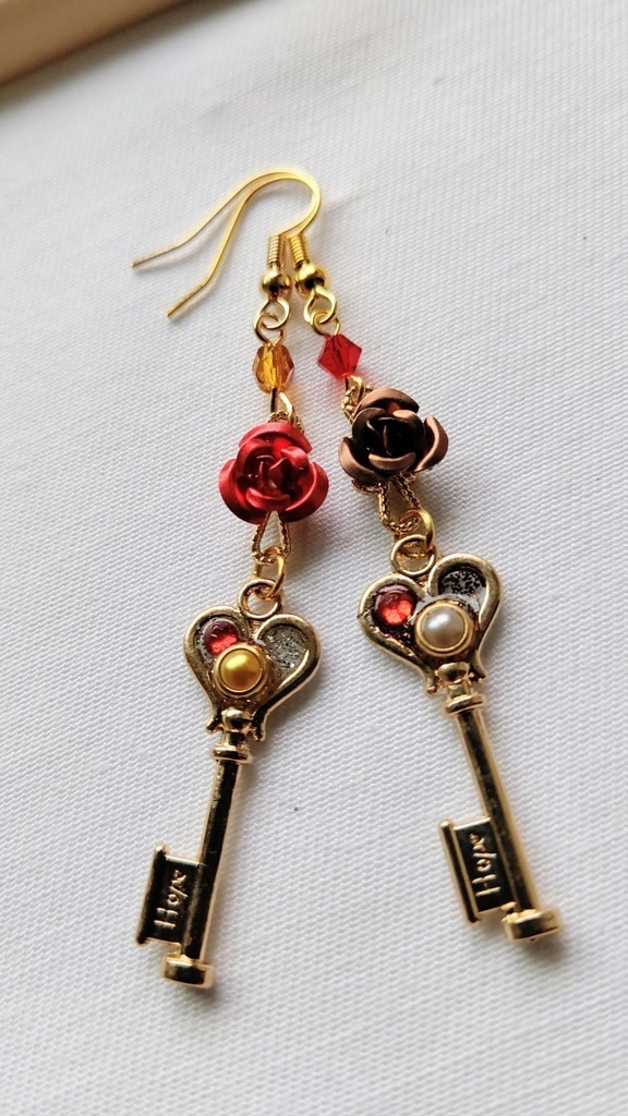 ○ローズキーまとめ○ ツイステイメージ アクセサリー