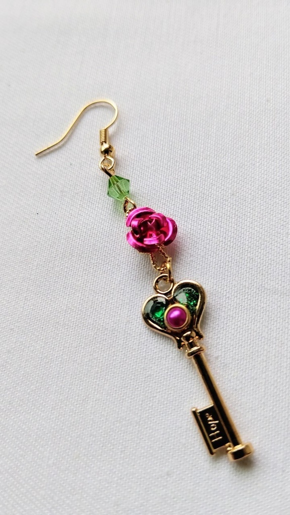 ○ローズキーまとめ○ ツイステイメージ アクセサリー