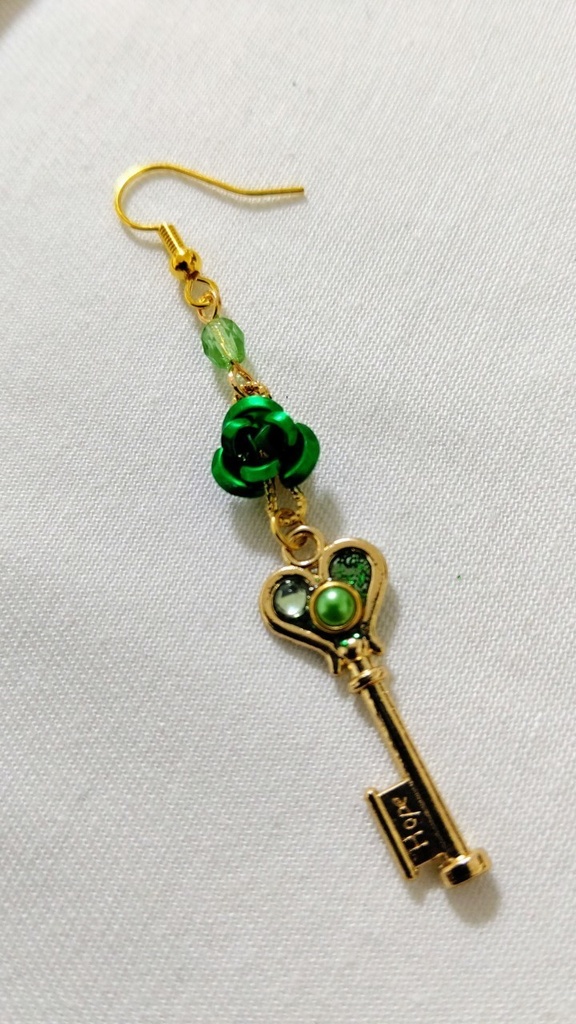 ○ローズキーまとめ○ ツイステイメージ アクセサリー