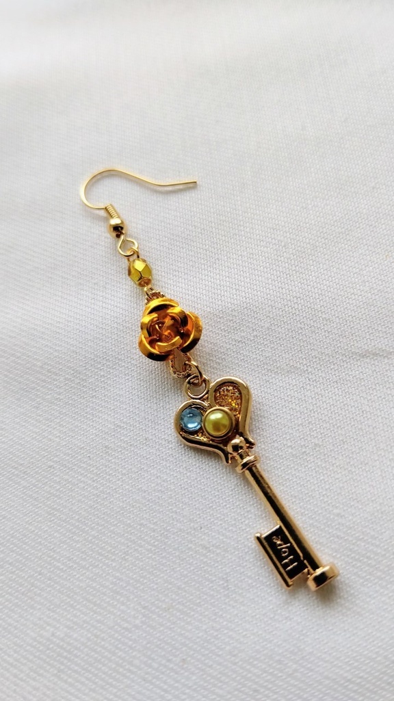 ○ローズキーまとめ○ ツイステイメージ アクセサリー