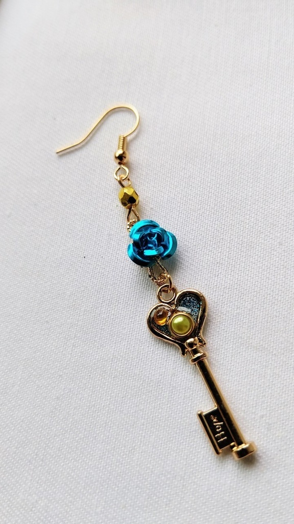 ○ローズキーまとめ○ ツイステイメージ アクセサリー