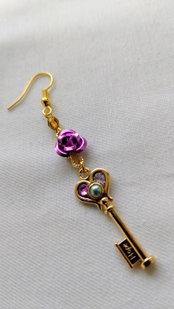 ○ローズキーまとめ○ ツイステイメージ アクセサリー