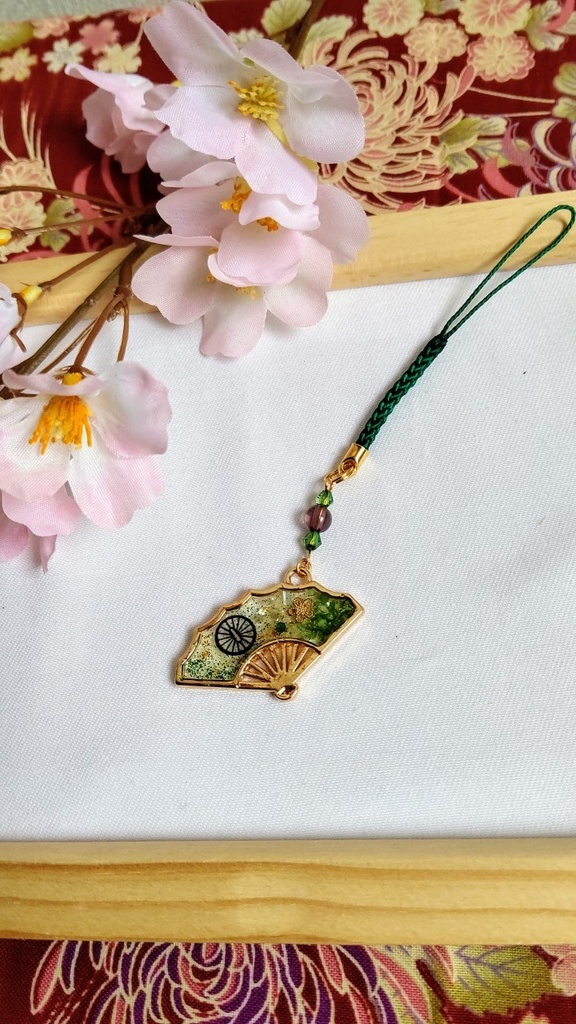 ★花扇★ 鬼滅の刃 竈門炭治郎イメージ アクセサリー