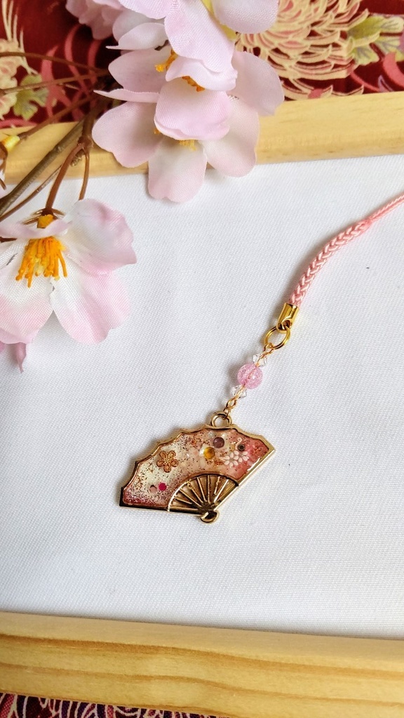 ★花扇★ 鬼滅の刃 禰豆子イメージ アクセサリー