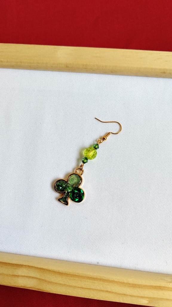 ●トランプ● ツイステ トレイイメージ アクセサリー