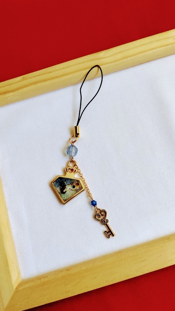 ●クラウンダイヤ● ツイステ ジェイドイメージ アクセサリー