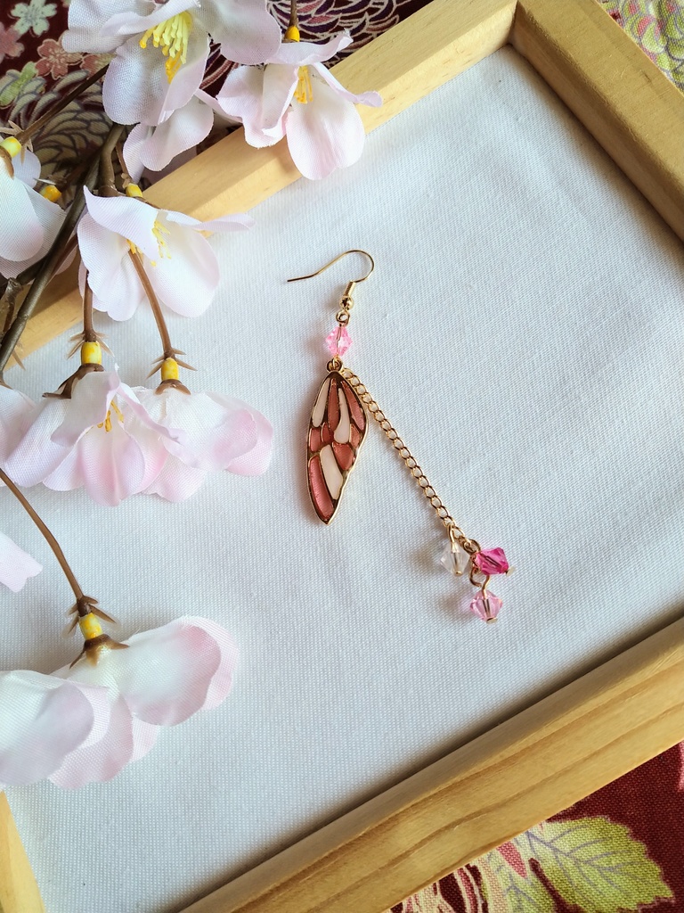 ★蝶々★ 鬼滅の刃 竈門禰豆子イメージ アクセサリー