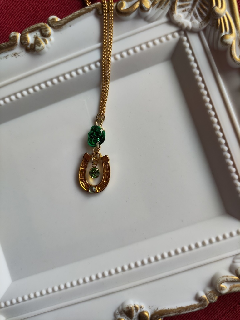 ▼ローズシューズ▼ ウマ娘 サトノダイヤモンドイメージ アクセサリー