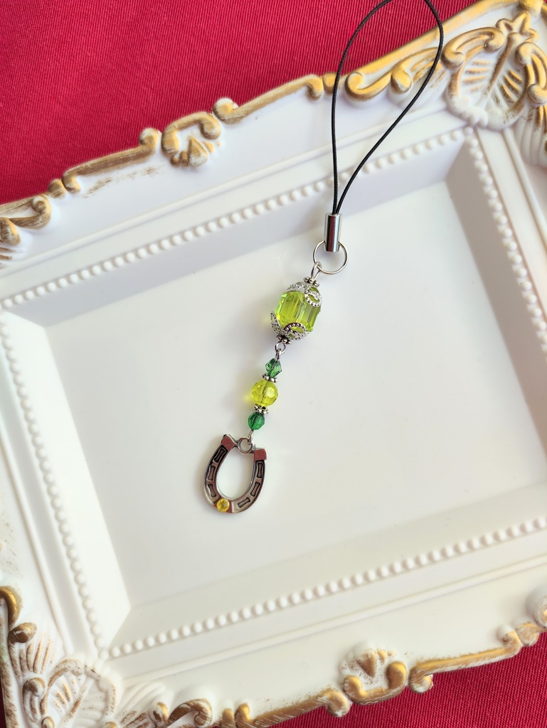 ▼クリスタル▼ ウマ娘 サイレンススズカイメージ アクセサリー