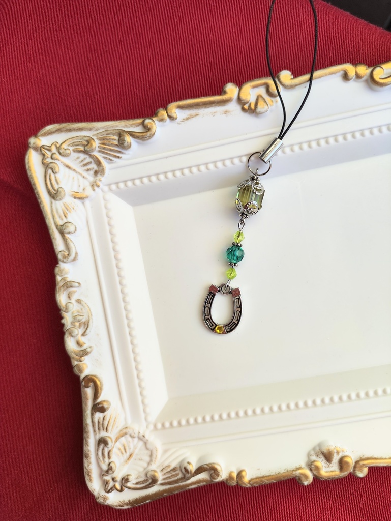 ▼クリスタル▼ ウマ娘 サトノダイヤモンドイメージ アクセサリー