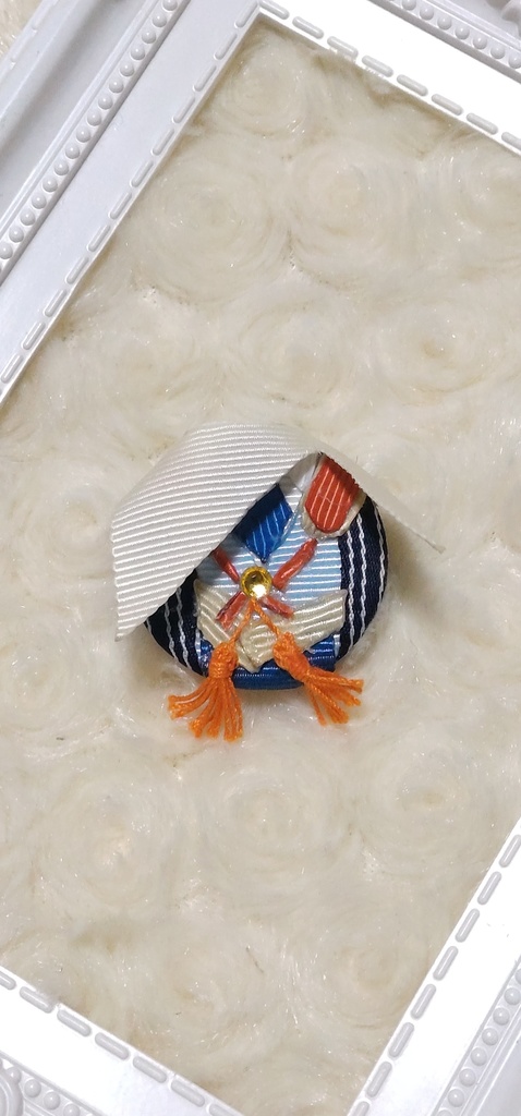 伯仲と鶴丸国永の缶バッジ