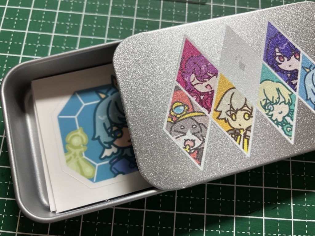 クリアシール入り缶ケース