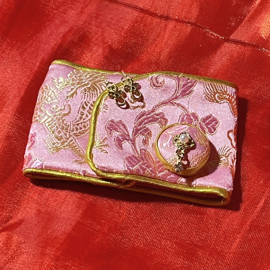 もちマス チャイナ服