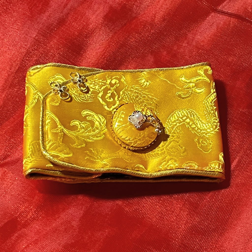 もちマス チャイナ服