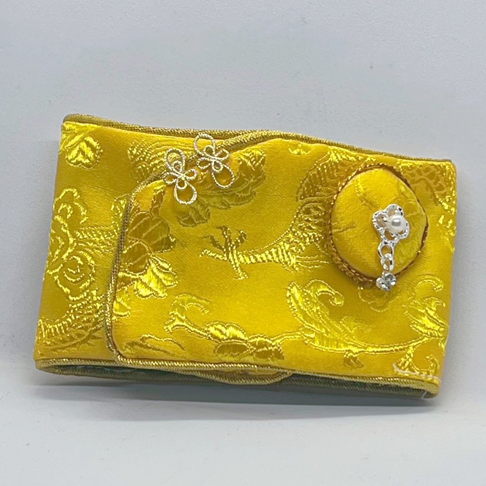 もちマス チャイナ服