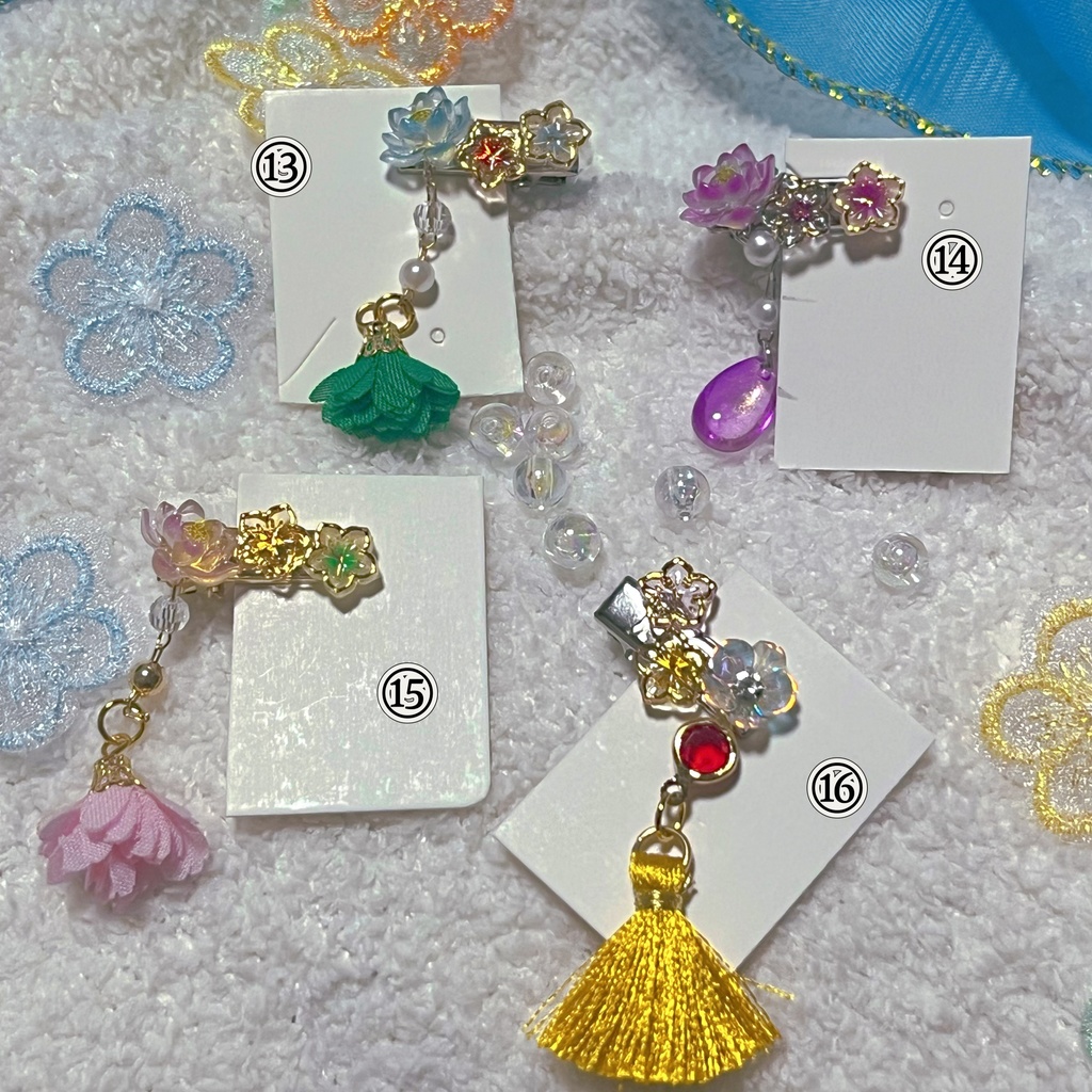 勾梅/蓮 ヘアクリップ