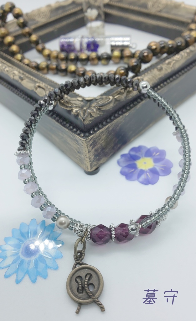 サバイバーモチーフブレスレット2