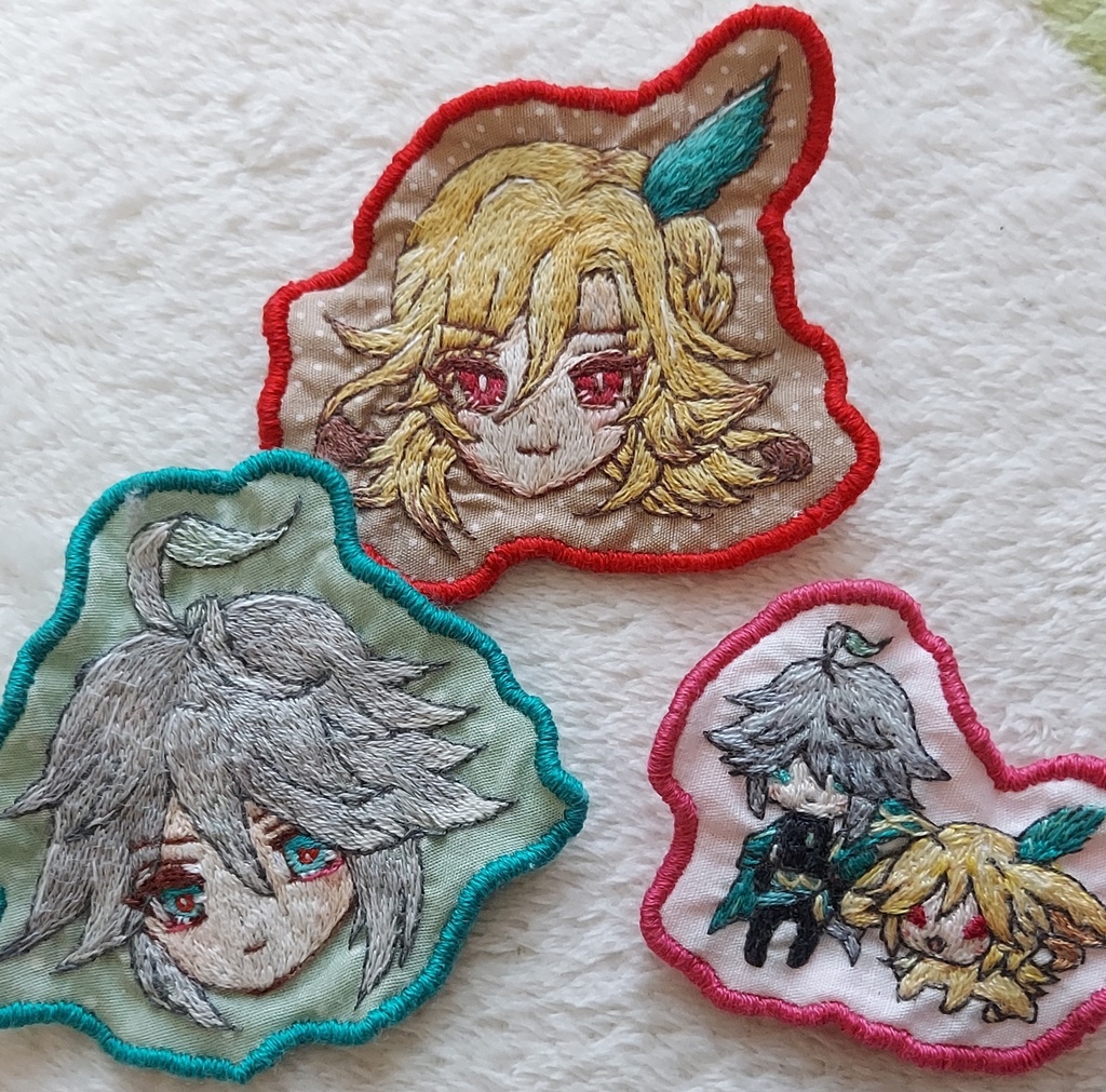 カーヴェ/アルハイゼン/刺繍ブローチ