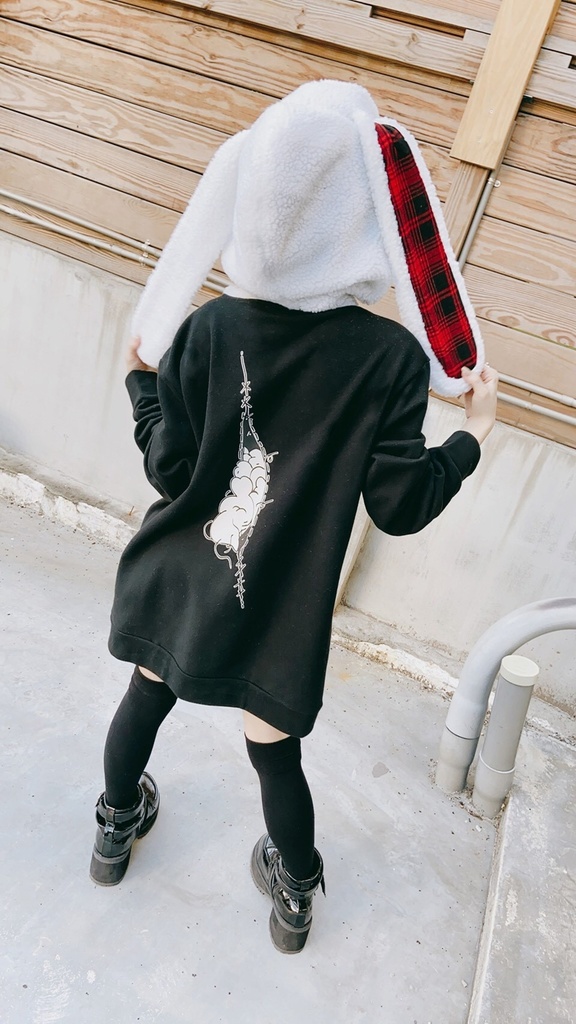 JillpunkオリジナルパンクKERA アニメファンタジー ウサギドラUsagidoraぬいぐるみ兎マイクロフリースフード裏起毛ゆったり兎耳パーカー レディーズ ストリート系 カジュアル おしゃれ大きいサイズ可愛い萌え猫系男女兼用秋葉系