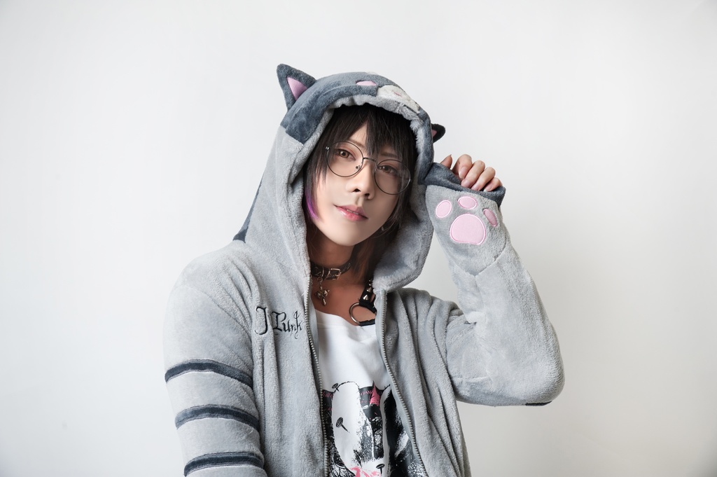 JillpunkオリジナルスタイルKERA アニメファンタジー猫の町花猫太郎猫耳肉球マイクロフリースパーカーフード付 ジャケット 大きいサイズ男女兼用 秋葉系ハロウィンHALLOWEEN