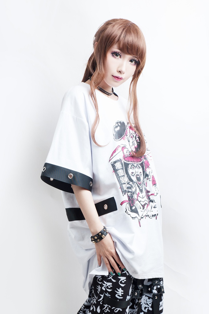 Jillpunkオリジナルスタイル鬼神斬破鎮魂人形アイアンリング付きゆったりTシャツ ホラー都市伝説V系秋葉原漫画お宅パンク ロック KERA