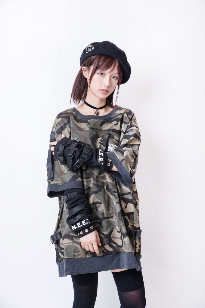 JillpunkオリジナルKERA アニメお宅二次コン 機動警察NEET自宅警備隊ミリタリー戦術アームカバー付きゆったり半袖Tシャツカットソー メンズ レディー V系 おしゃれ大きいサイズ男女兼用ファッション秋葉系カッコいい