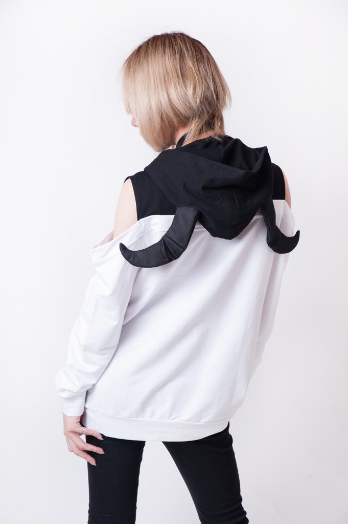 JillpunkオリジナルパンクKERA 天の牡牛アストロラーベおうし座牛ホーンオフショルダーゆったり長袖パーカー メンズ レディー V系カッコいい おしゃれ大きいサイズ男女兼用ファッション秋葉系