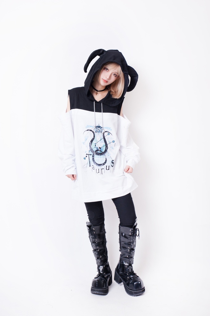 JillpunkオリジナルパンクKERA 天の牡牛アストロラーベおうし座牛ホーンオフショルダーゆったり長袖パーカー メンズ レディー V系カッコいい おしゃれ大きいサイズ男女兼用ファッション秋葉系