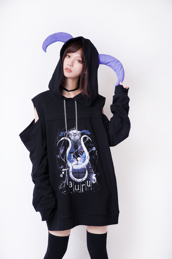 JillpunkオリジナルパンクKERA 天の牡牛アストロラーベおうし座牛ホーンオフショルダーゆったり長袖パーカー メンズ レディー V系カッコいい おしゃれ大きいサイズ男女兼用ファッション秋葉系